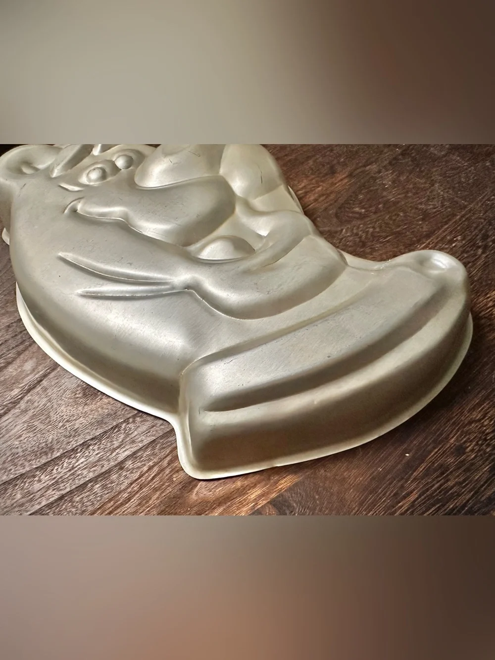 Vintage 1975 Wilton Scooby Doo Aluminum Cake Pan Mold